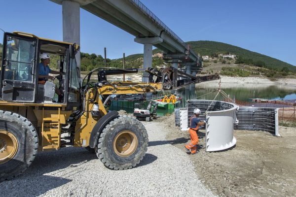 Intervento urgente presso il ponte Moscosi