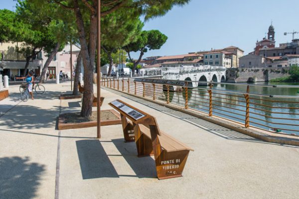 Documentazione fotografica pavimentazione parco archeologico c/o Ponte Tiberio,
Rimini